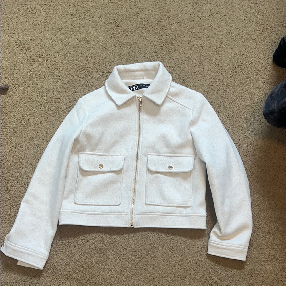 Zara off White Jacket Cropped Utility Style